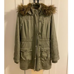 Abercrombie & Fitch Women Fur Lined Parka Jacket